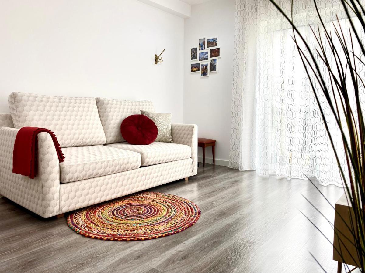 Red Apartment Em Fatima A 250M Do Santuario Exterior photo